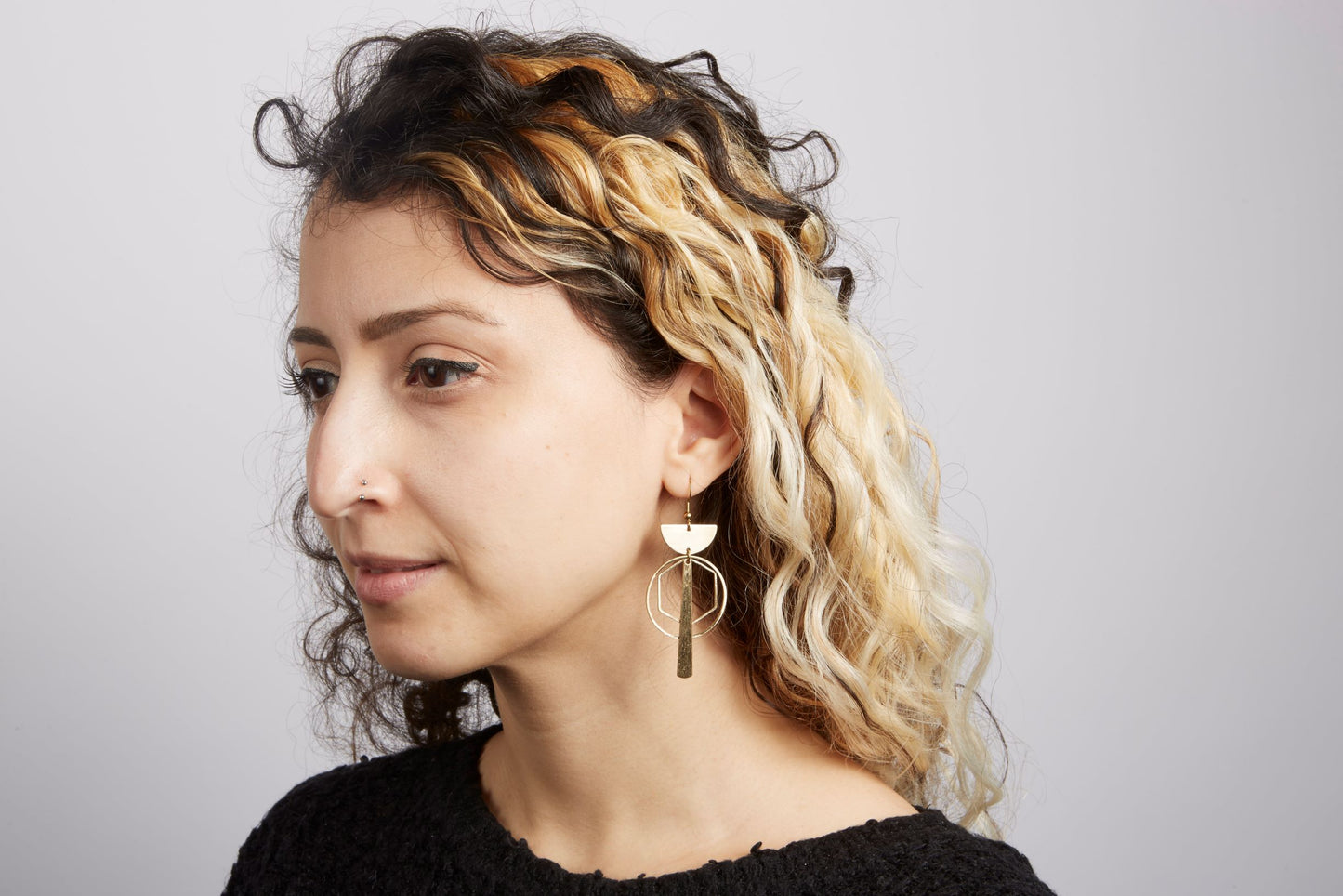 dangle and drop earring