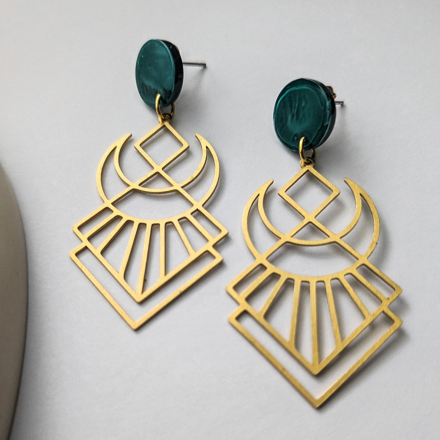 Green Geometric Stud earrings