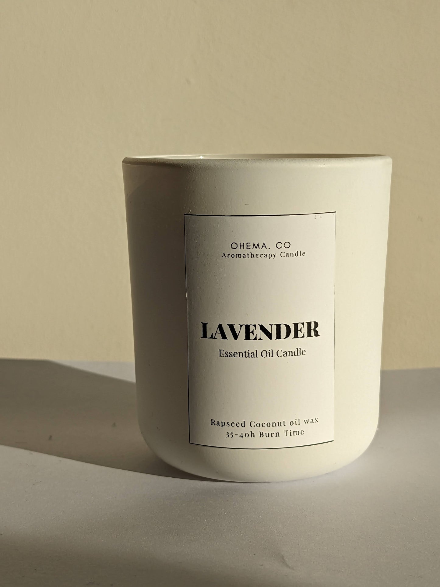 lavender essential oil candle