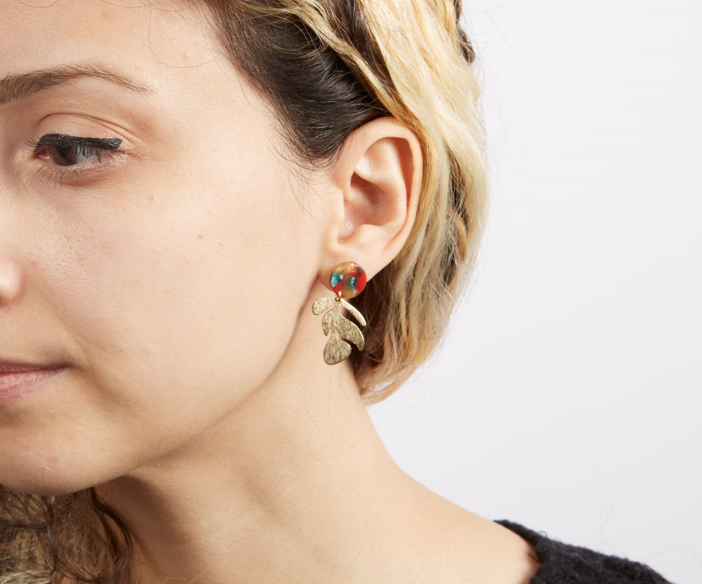 leaf stud earrings